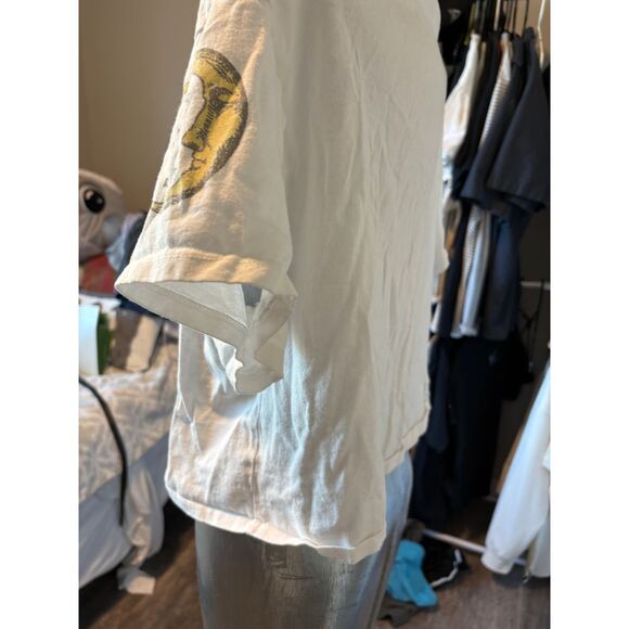 Outlaw Quote Moon Graphic Short Sleeve Crop Top - Picture 4 of 7